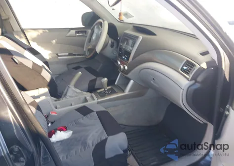 2010 Subaru Forester 2.5X Limited z USA, uszkodzony, nr VIN JF2SH6DC1AH908096